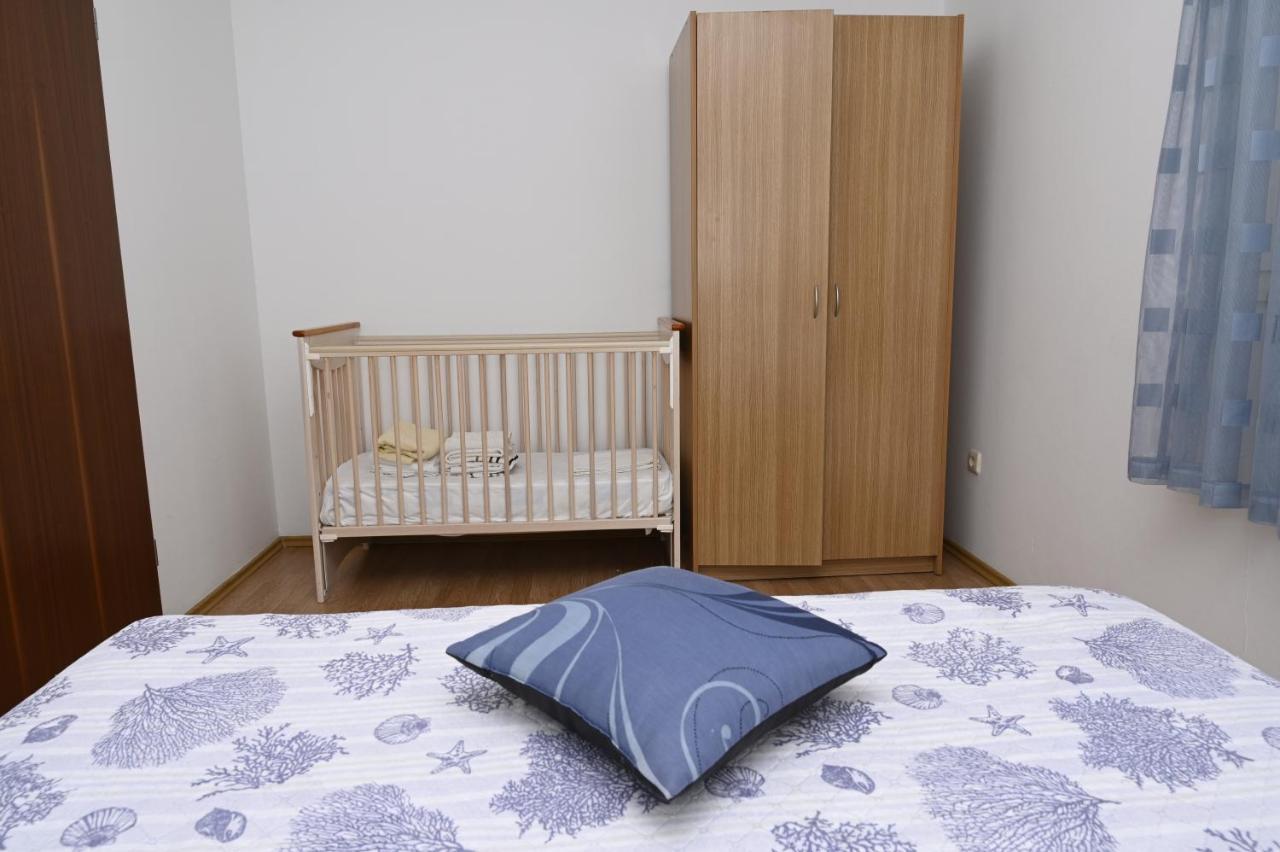 בול Apartments "Sea View" Miki & Ivana מראה חיצוני תמונה