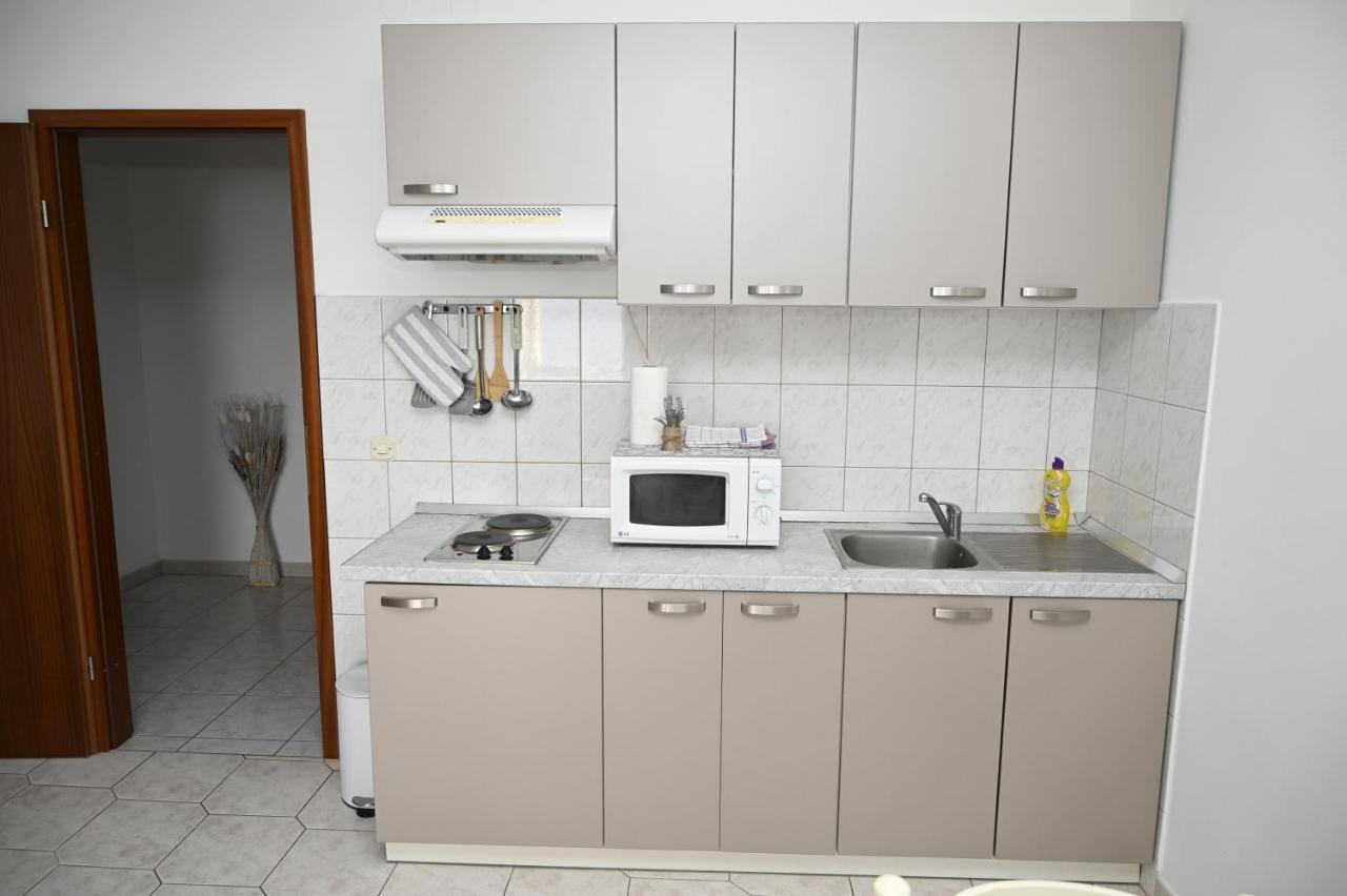 בול Apartments "Sea View" Miki & Ivana מראה חיצוני תמונה